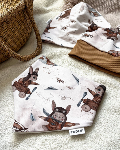 ✈️ Šatka Zajac Piloti – štýlový doplnok pre malých dobrodruhov! 🐰🌍