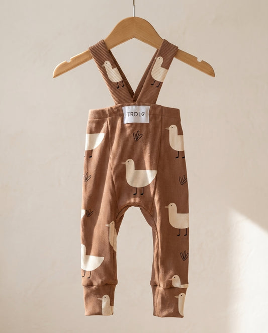 Rebrované dlhé legíny hnedé kačičky