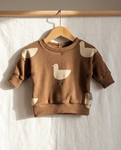 Mikina z rebrovaného úpletu Hnedé kačičky